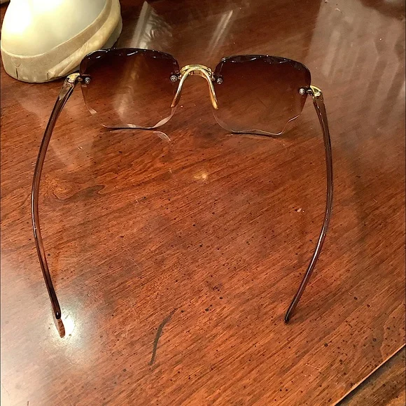 NWT Sunglasses - Picture 2 of 10